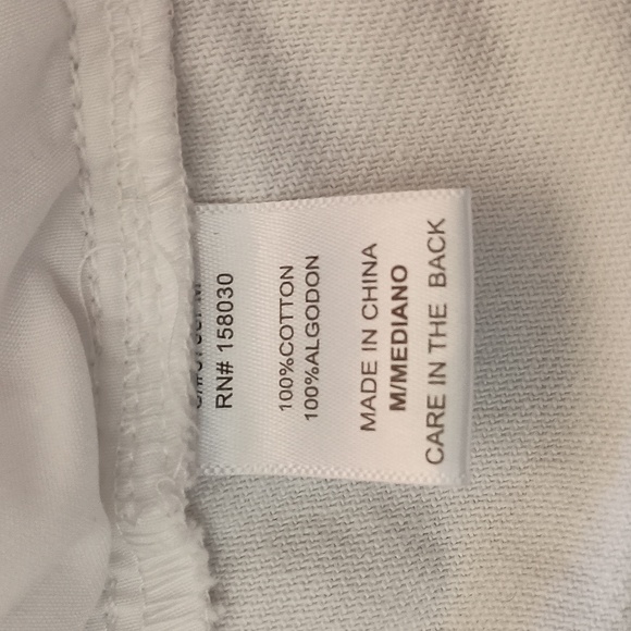 Love Tree White Denim Frayed Hem Shorts - Picture 4 of 4